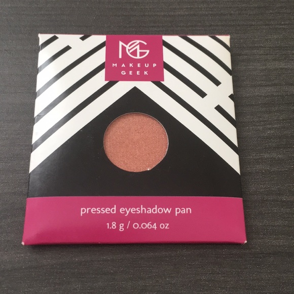 *BNIB* Makeup Geek eyeshadow in “Cosmopolitan” - Picture 1 of 2